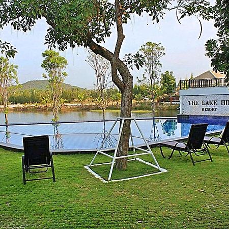 The Lake Hill Resort Пранбури Экстерьер фото
